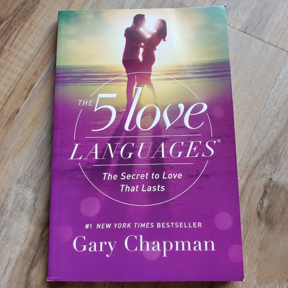 🔺️The 5 Love Languages by Gary Chapman Book